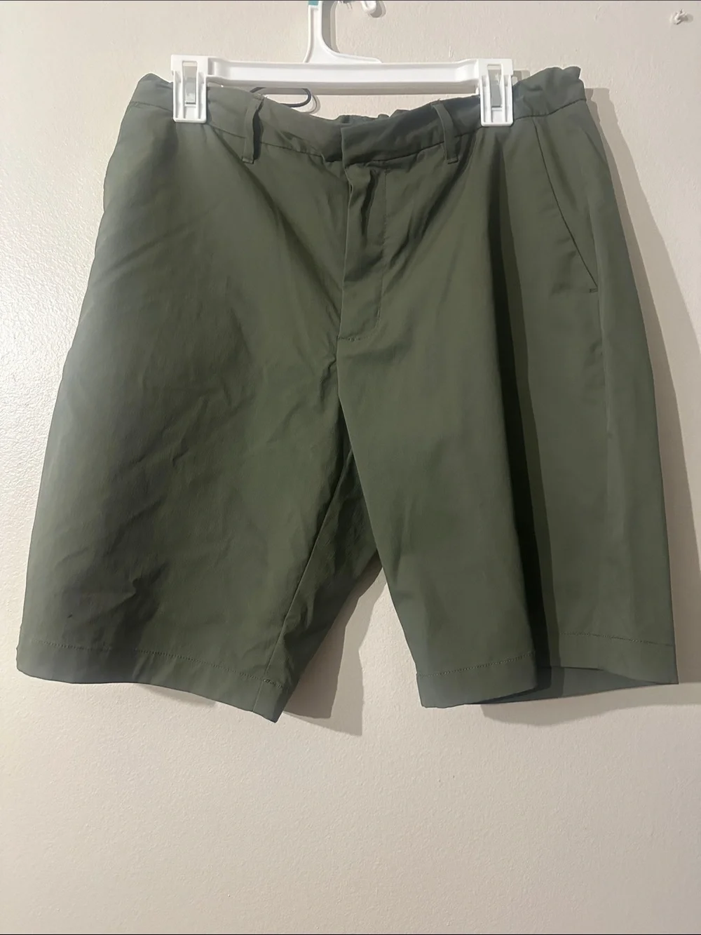 Goodfellow & co Men's Olive Green Performance Shorts Sz 34